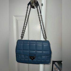 Michael Kors bag 💙